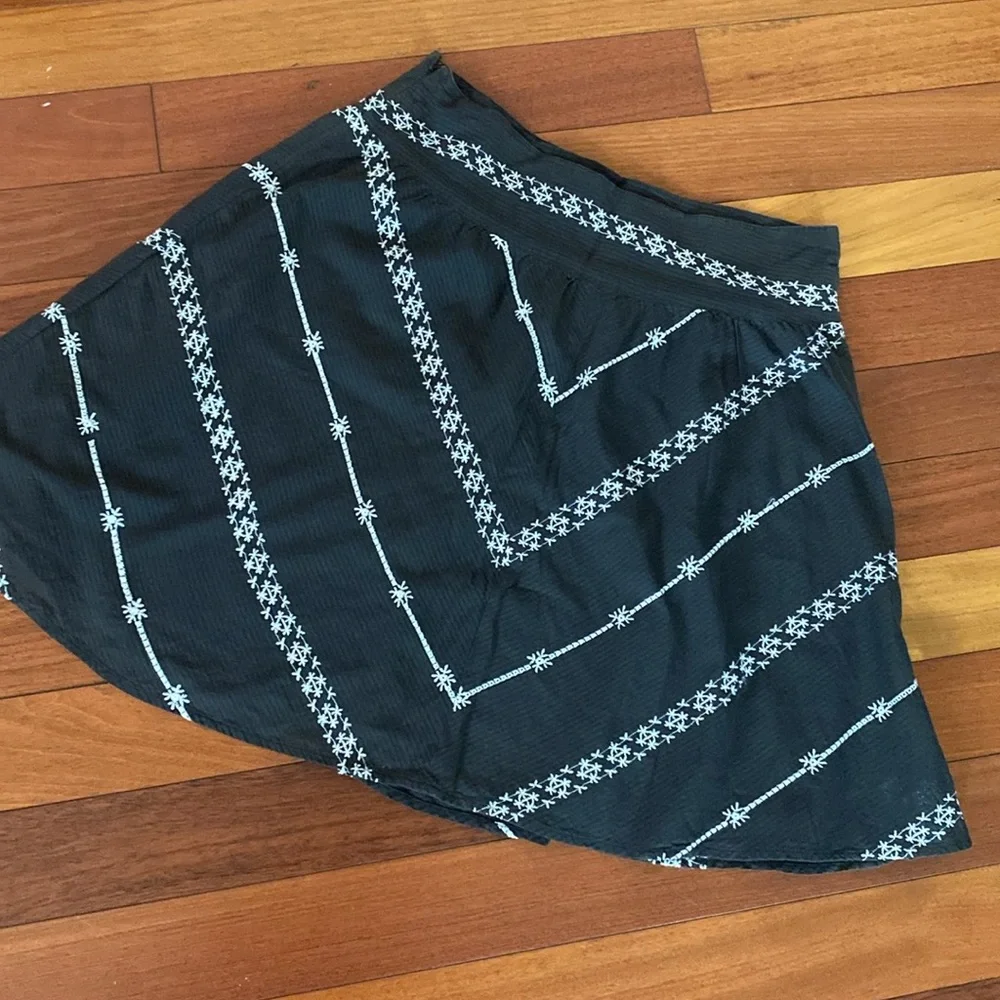 Free People Skater Skirt size 4 Black and White